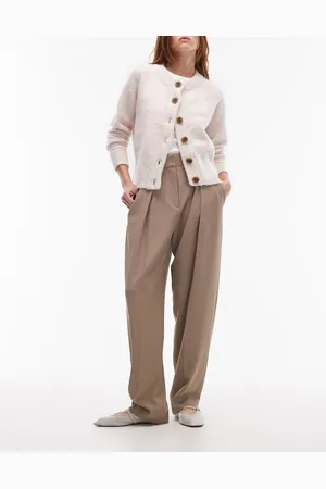 & OTHER STORIES – Elegante, schmal zulaufende Hose in Maulwurfbraun mit Bundfalten