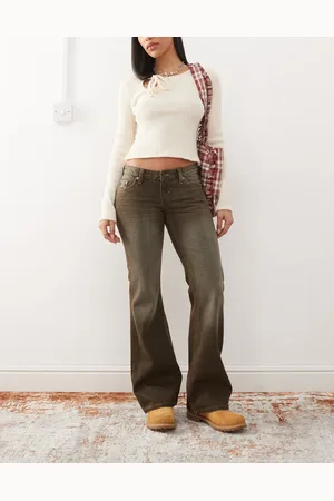 Weekday – Nova – Bootcut-Jeans in dunkelbrauner Waschung mit niedriger Taille