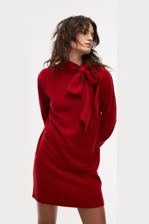 & OTHER STORIES – Minikleid aus Wollstrick in Dunkelrot mit Schleifenschal