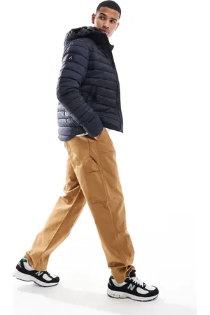 Superdry – Fuji – Wattierte Sportjacke in Eclipse- mit Kapuze