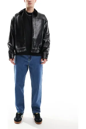 Farah – Hawtin – Legere Jeans in verwaschenem Mittelblau