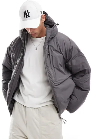 JACK & JONES – Pufferjacke in Dunkelgrau mit Kapuze und Tech-Details