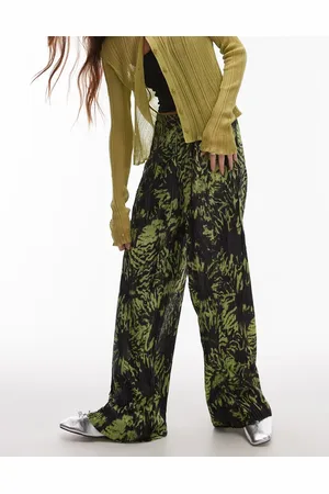 Topshop – Plissee-Hose in mit großflächigem abstraktem Blumenmuster und weitem Bein
