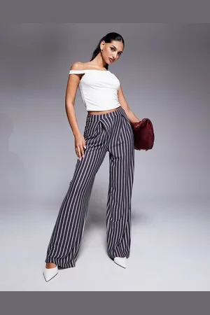 ASOS – Elegante, gestreifte Jogginghose in Anthrazit und Weiß