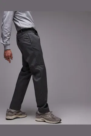 SELECTED – Leroy – Schmal zulaufende Hose in mit Bundfalten und Nadelstreifen