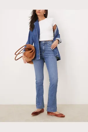 New Look – Amalfi – Schlagjeans in mit Bügelfalte vorne