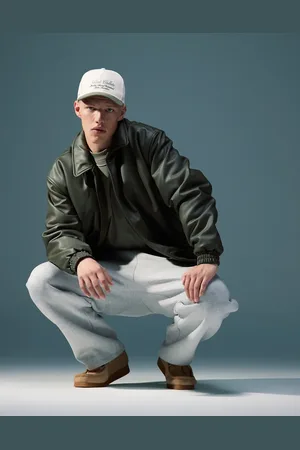 ASOS – Wattierte Oversize-Harrington-Jacke aus Kunstleder in Khaki