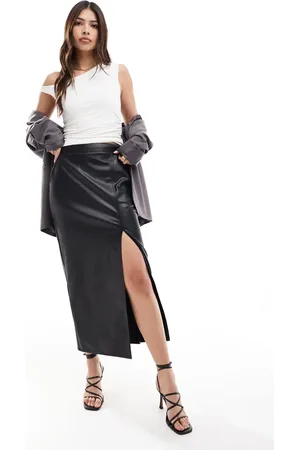 ASOS – Maxirock in schwarzer Lederoptik mit seitlichem Schlitz