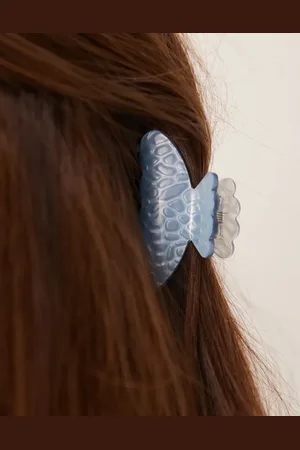 Sui Ava – Helle – Kleine Haarklammer in hellem Babyblau