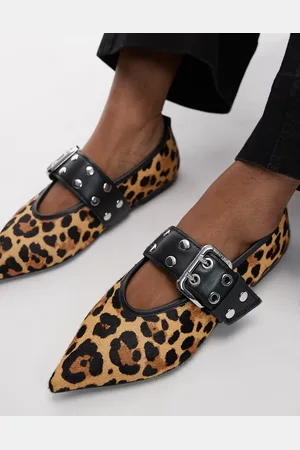 Bimba y Lola – Ballerina-Pumps mit Schnallenriemen und Leopardenmuster