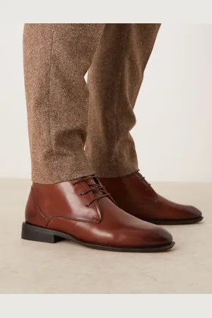 ASOS – Geschnürte Chukka-Stiefel aus Leder in Hellbraun
