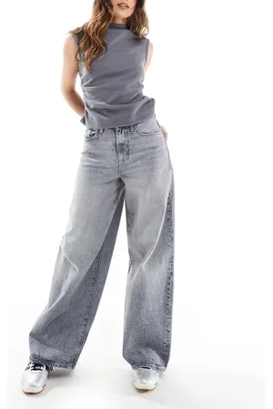 AWARE – Elina – Jeans in verwaschenem mit weitem Bein