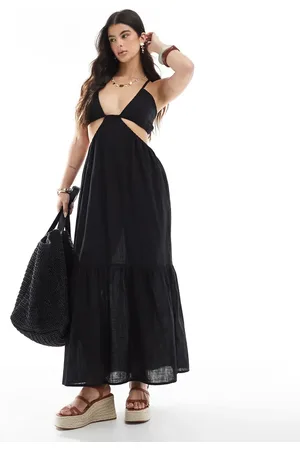 Esmée Esmee – Exklusiv – Maxi-Strandkleid in mit Neckholder und Zierausschnitten