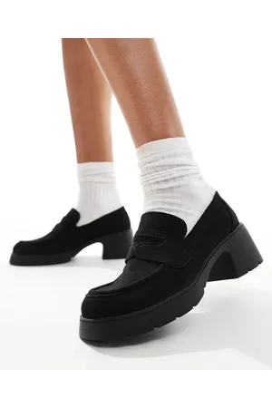 ASOS – Scribble – Loafer aus schwarzem Wildlederimitat mit dicker Sohle und mittelhohem Absatz