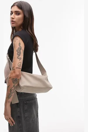 Topshop – Charlie – Umhängetasche aus Leder in Kamelbeige