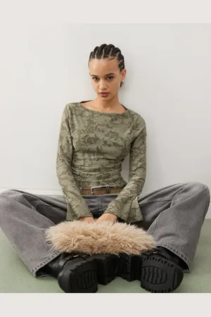 Reclaimed – Langärmliges Top in Khaki mit geflocktem Ausbrennermuster