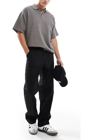 ASOS – Weite Hose in mit Workwear-Aufnäher