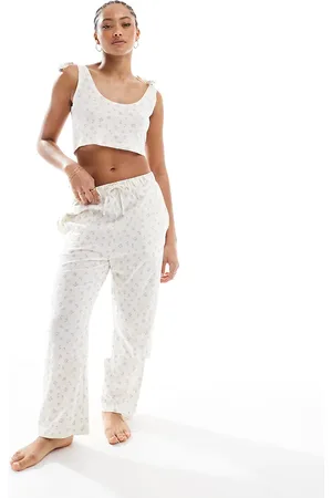 Brave Soul – Pyjama-Set in Weiß mit Blumenprint