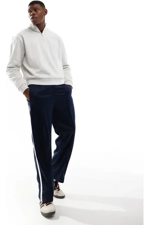 Bershka – Weite Jogginghose in mit Seitenbahn