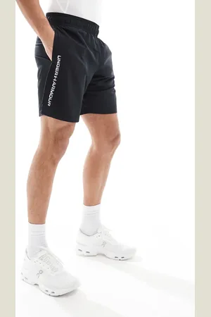 Under Armour – Shorts aus Tech-Webstoff in mit Markenlogo