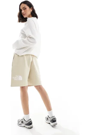 The North Face – Easy – Shorts in Kiesbeige in regulärer Passform Gravel