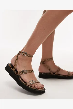 Topshop – Jake – Sandalen mit Schnalle und Schlangenmuster