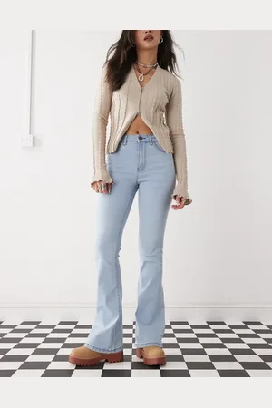 Noisy May – Sallie – Schlagjeans in hellblauer Waschung mit hohem Bund