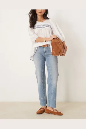 Free People – Risk Taker – Mittelhohe Jeans in verwaschenem Mittelblau mit geradem Bein