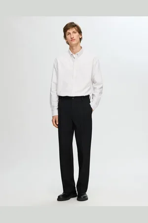 SELECTED – Hose in