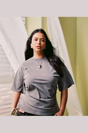ASOS ASOS DESIGN Curve – T-Shirt in verwaschenem mit Korsett-Detail an der Taille