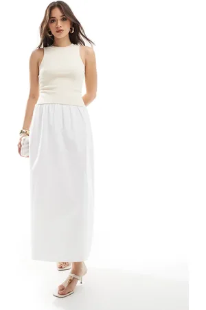 4th & Reckless – Maxikleid in Beige und Weiß mit tiefer Kontrast-Taille und Racer-Ausschnitt
