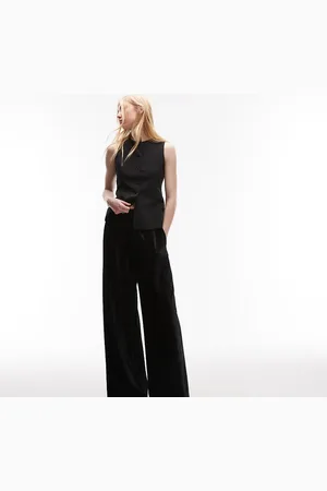 Topshop – Hose aus schwarzem Knittersamt mit weitem Bein und schmalem Bund