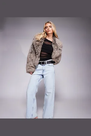 River Island Petite – Straight Jeans in hellblauer Waschung