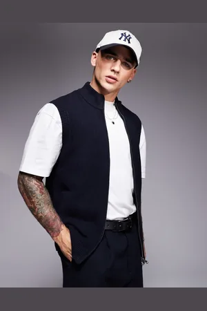 ASOS – Tanktop aus Strick in mit Reißverschluss und Stehkragen