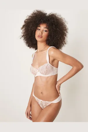 Boux Avenue – Adalina – Bestickter Stringtanga aus Satin in Perlmutt