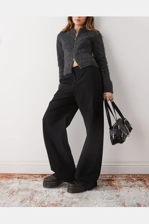 Weekday – Elegante Hose in mit weitem Bein
