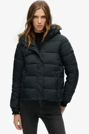 Superdry – Midlayer-Kurzjacke in Jet- mit Kapuze