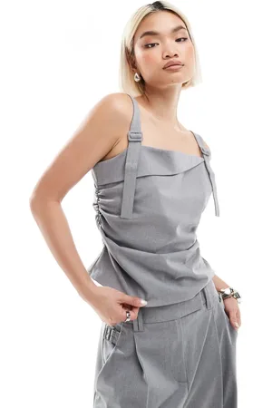 French Connection – Franklin – Asymmetrisches, elegantes Camisole in , Kombiteil