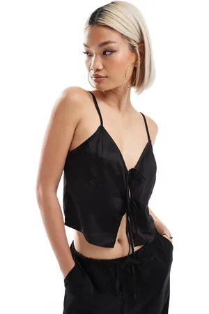 ASOS – Camisole aus Satin in mit geschnürter Vorderseite