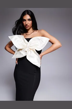 ASOS – Hochwertiges Midikleid im Bandagen-Stil aus Satin in mit kontrastierender Blume in Creme