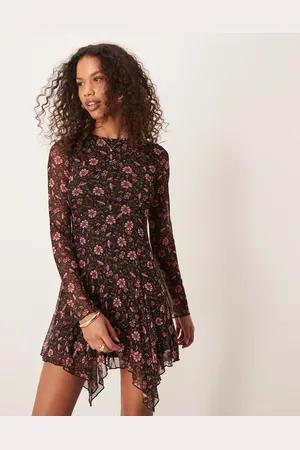 New Look – Langärmliges Minikleid aus Mesh in mit Blümchenmuster