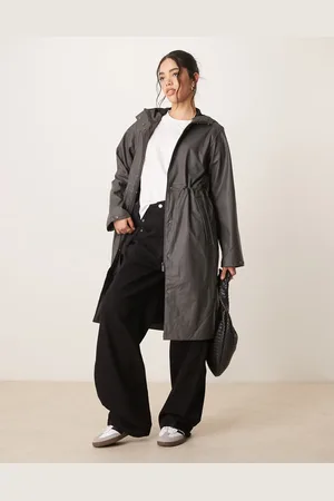 SELECTED Femme – Longline-Regenmantel in mit Knebelknöpfen in der Taille
