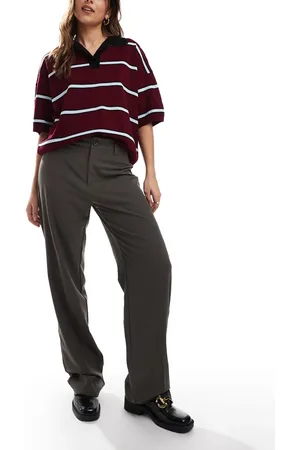 Pull&Bear – Gerade geschnittene Hose in Dunkelbraun mit hohem Bund
