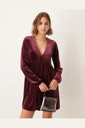 New Look – Kurzes langärmliges Hängerkleid aus Samt in Burgunderrot