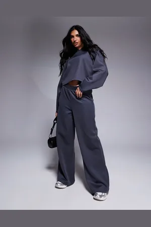 ASOS – Weit geschnittene Jogginghose aus Material in Neopren-Optik in Schiefergrau