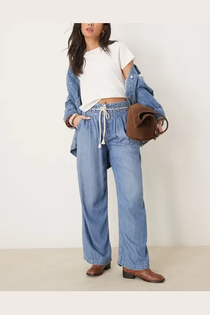 Free People – Dakota – Jeans in Hellblau mit gerafftem elastischem Bund