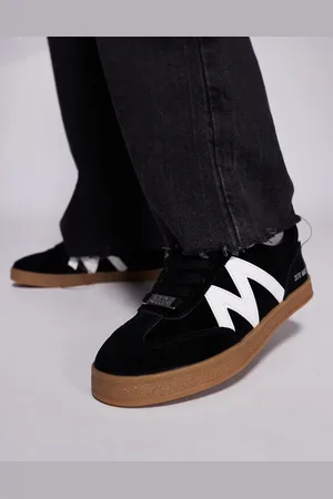 Steve Madden – Degree – Sneaker in und Weiß mit Schnürung