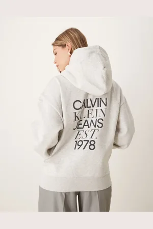 Calvin Klein – Lässig geschnittener Kapuzenpullover in mit Rückenprint