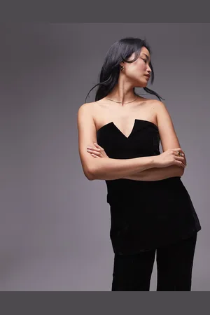 Topshop – Trägerloses Bustier aus Samt in mit Rückenausschnitt