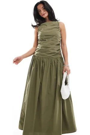 4th & Reckless – Ärmelloses Maxikleid aus Popeline in Khaki mit Raffung und tiefer Taille